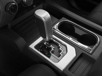 2017 Toyota Tundra SR5 5.7L V8