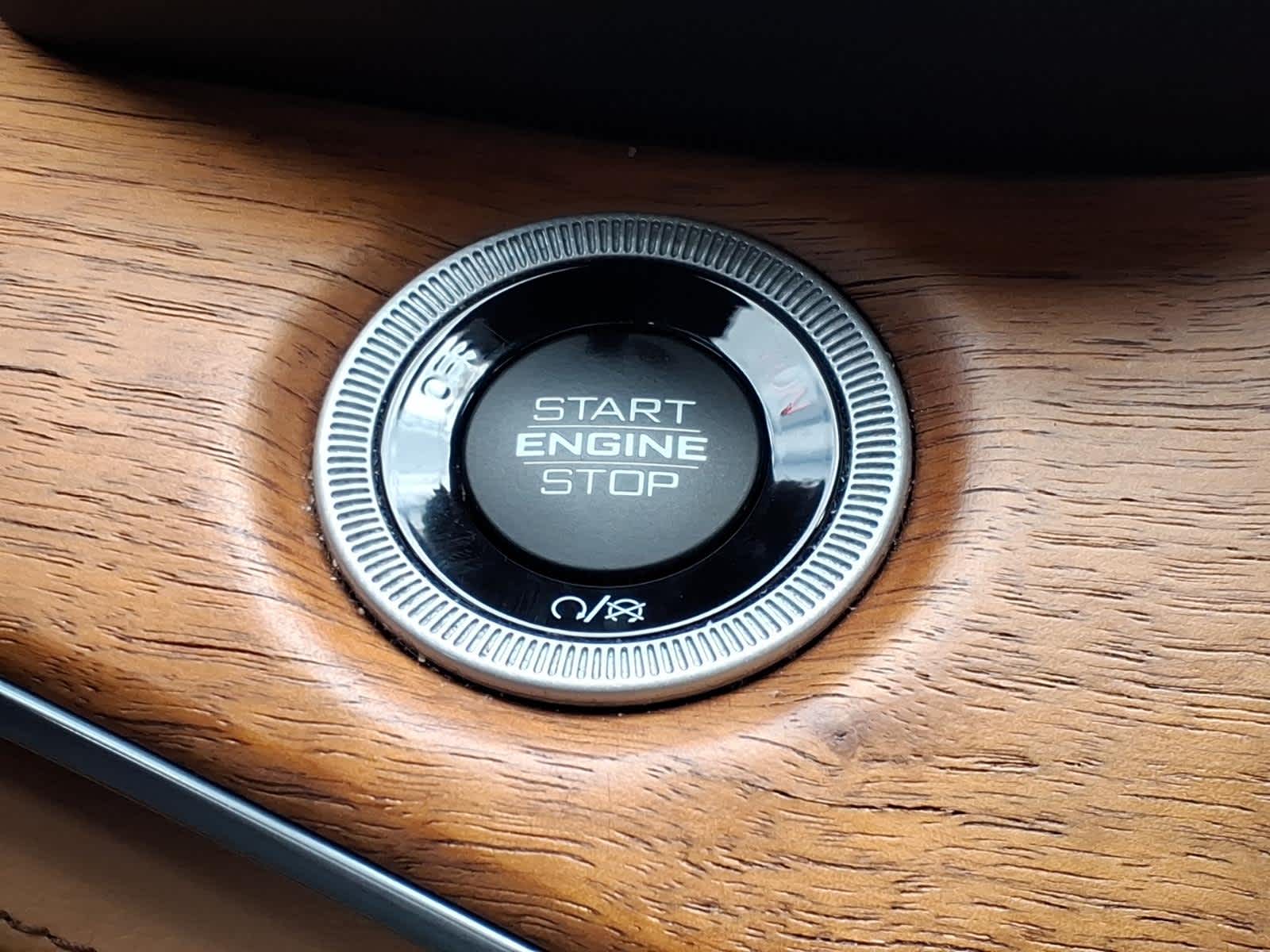 2022 Jeep Grand Cherokee Summit Reserve