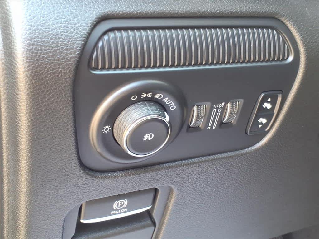 2024 Jeep Wagoneer L Series III