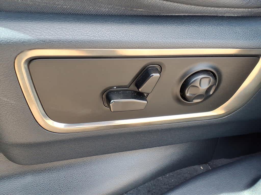 2020 RAM 1500 Limited Crew Cab 4x2 5'7" Box