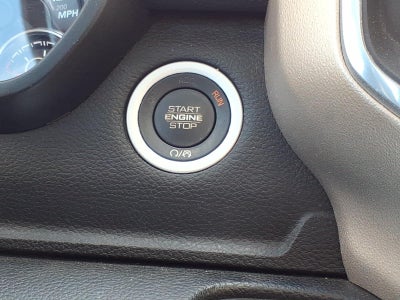 2022 RAM 1500 Laramie Crew Cab 4x2 5'7" Box