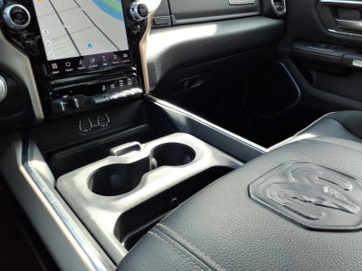 2022 RAM 1500 Laramie Crew Cab 4x2 5'7" Box