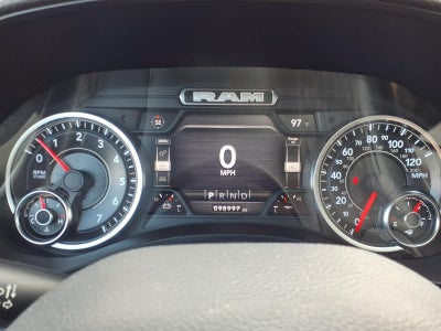 2022 RAM 1500 Laramie Crew Cab 4x2 5'7" Box