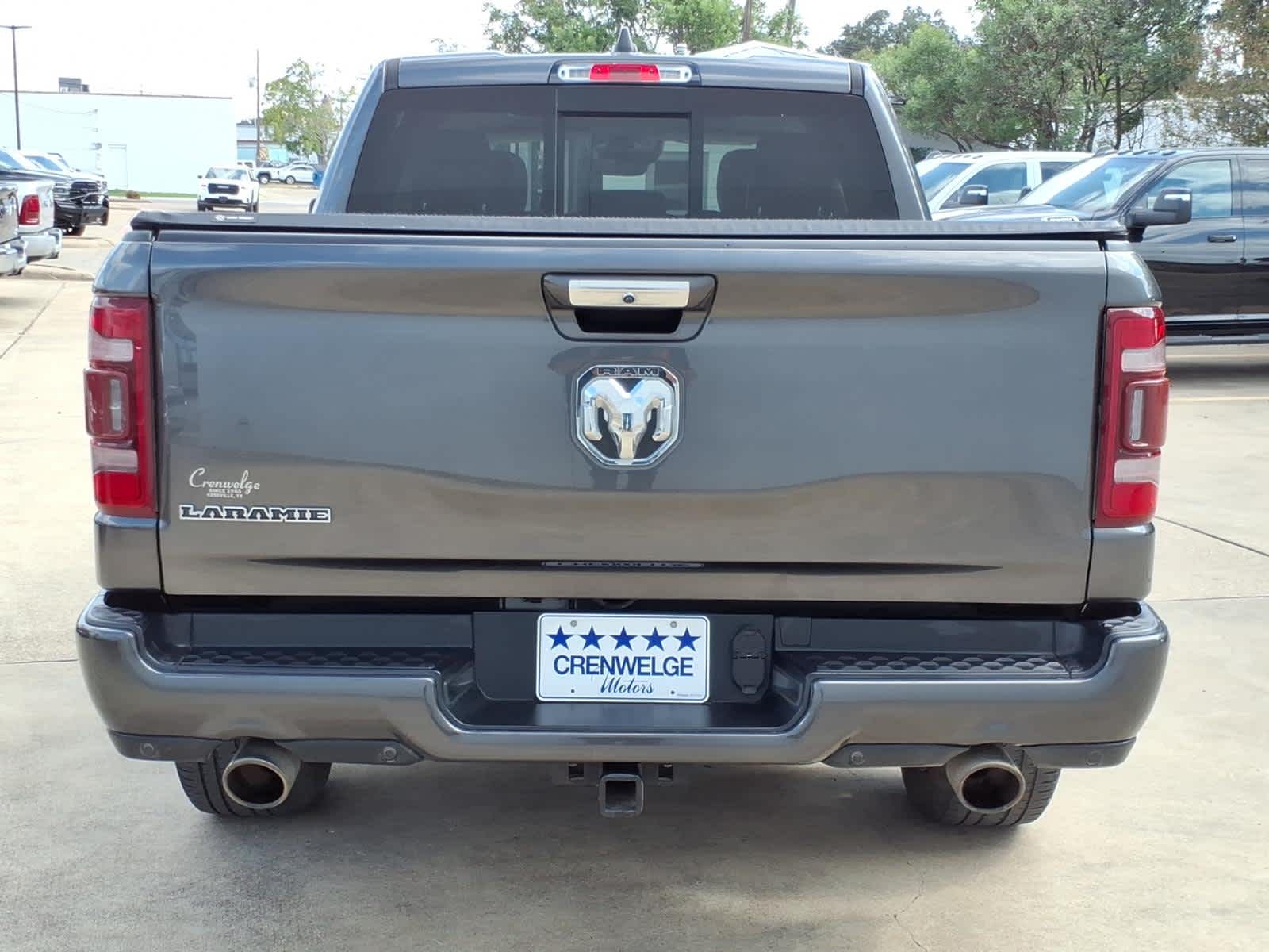 2022 RAM 1500 Laramie Crew Cab 4x2 5'7" Box