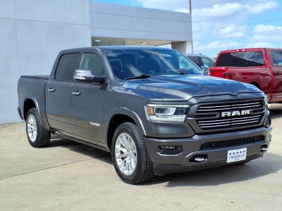 2022 RAM 1500 Laramie Crew Cab 4x2 5'7" Box