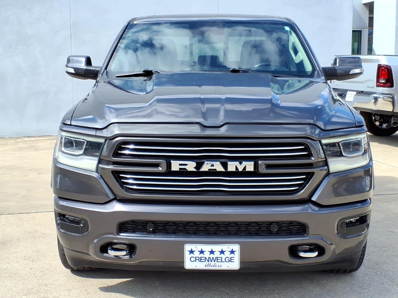 2022 RAM 1500 Laramie Crew Cab 4x2 5'7" Box