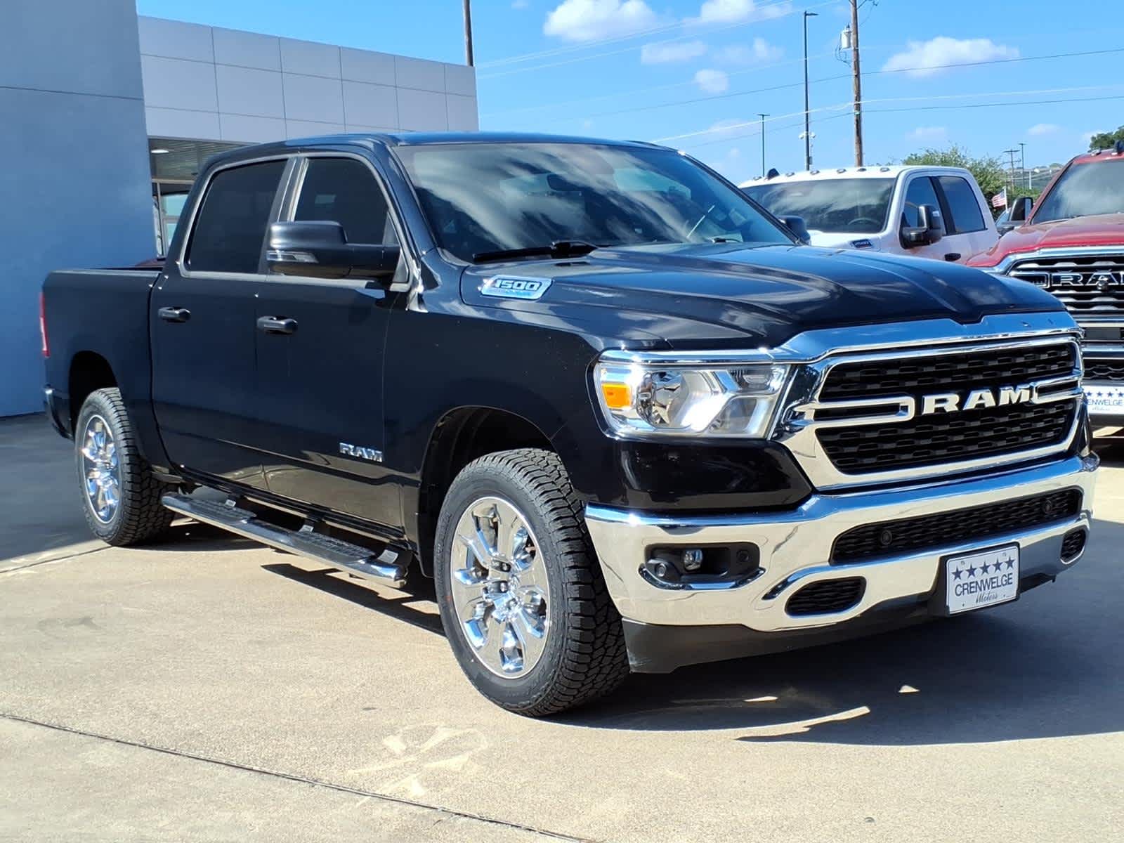 2023 RAM 1500 Lone Star Crew Cab 4x4 5'7" Box