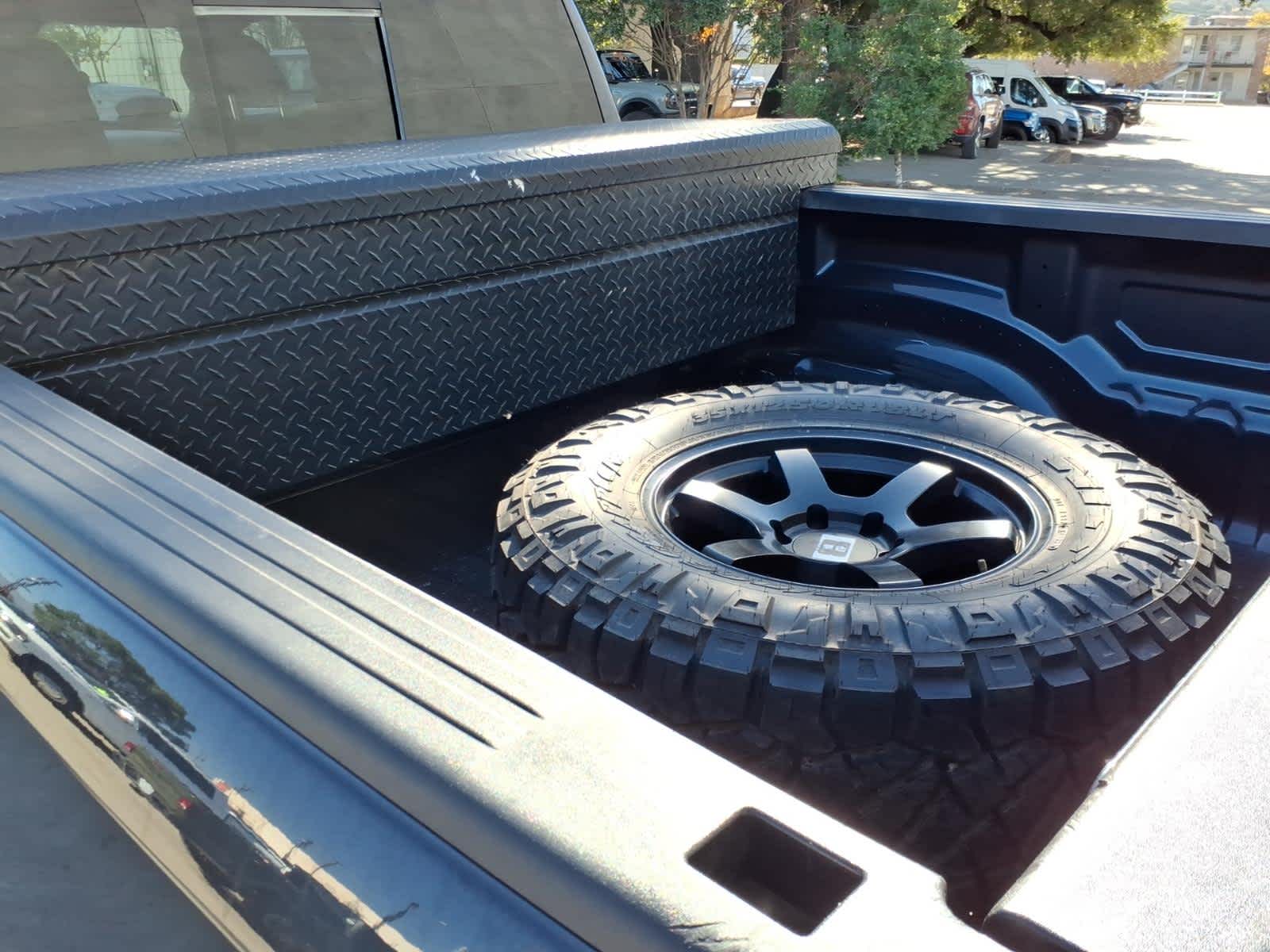 2021 RAM 1500 Big Horn Crew Cab 4x4 5'7" Box