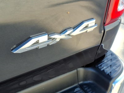 2021 RAM 1500 Big Horn Crew Cab 4x4 5'7" Box