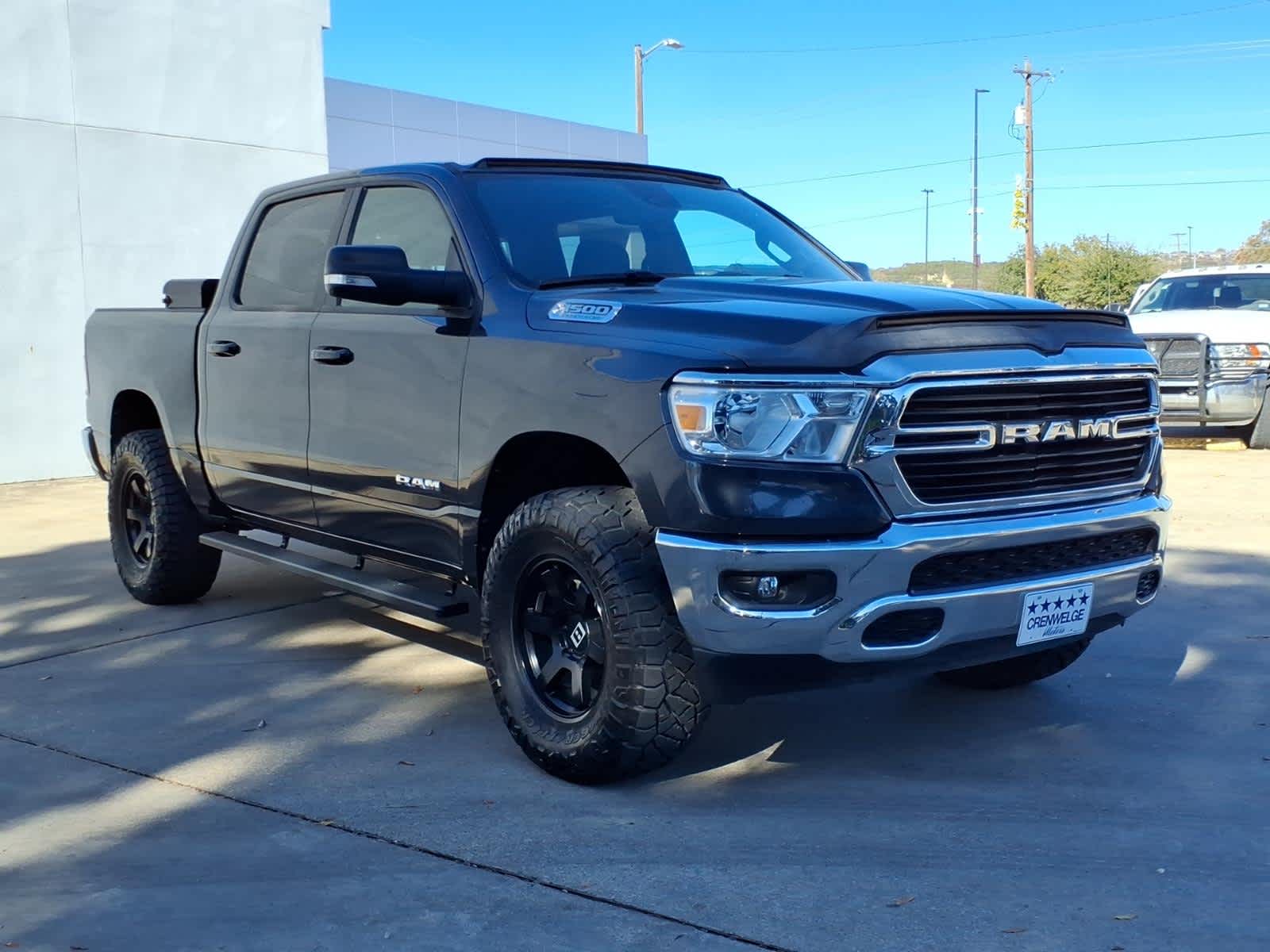 2021 RAM 1500 Big Horn Crew Cab 4x4 5'7" Box