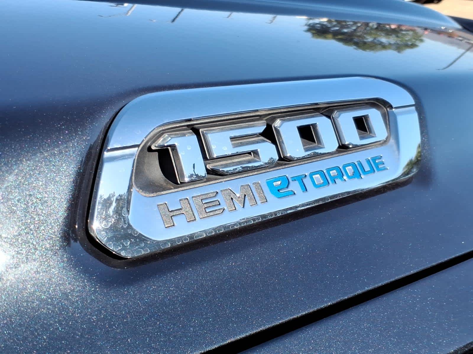 2021 RAM 1500 Big Horn Crew Cab 4x4 5'7" Box