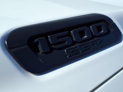 2025 RAM 1500 Warlock Crew Cab 4x4 5'7" Box