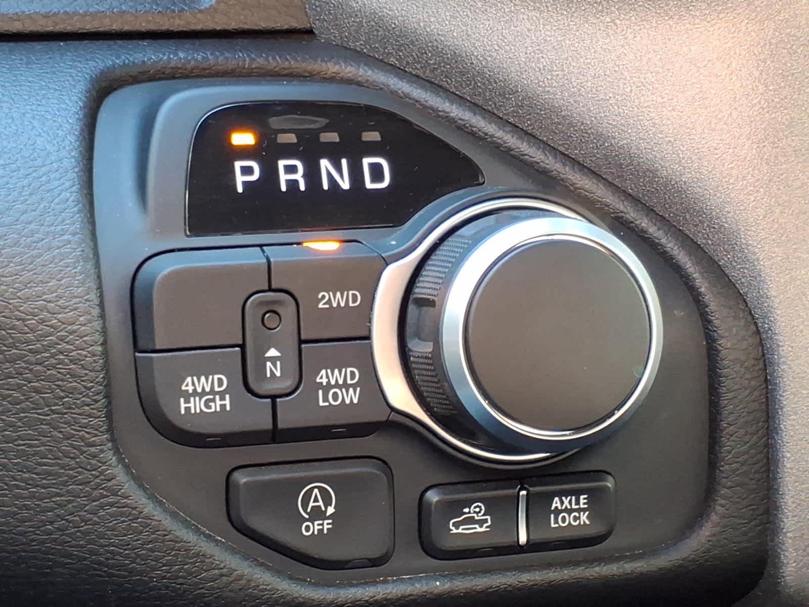 2025 RAM 1500 Warlock Crew Cab 4x4 5'7" Box