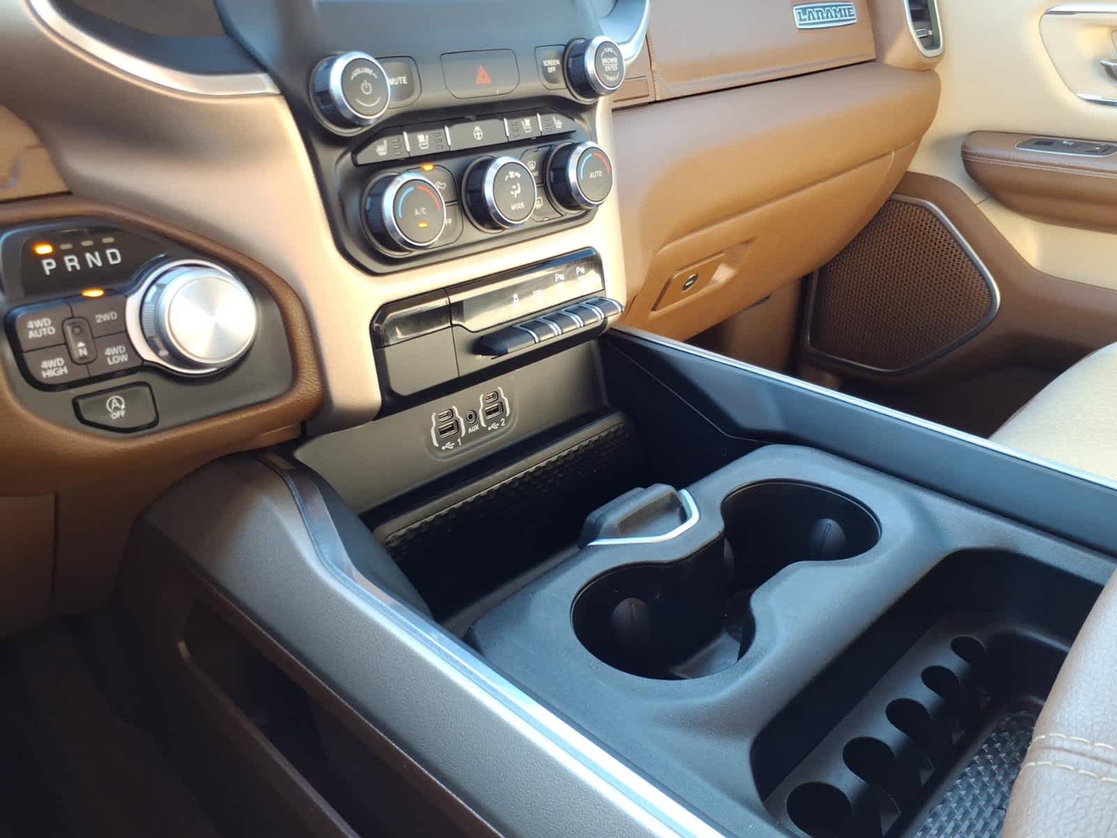 2021 RAM 1500 Laramie Crew Cab 4x4 5'7" Box