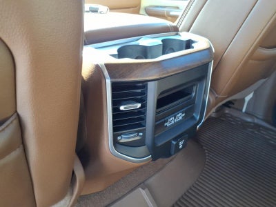 2021 RAM 1500 Laramie Crew Cab 4x4 5'7" Box