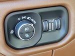 2021 RAM 1500 Laramie Crew Cab 4x4 5'7" Box