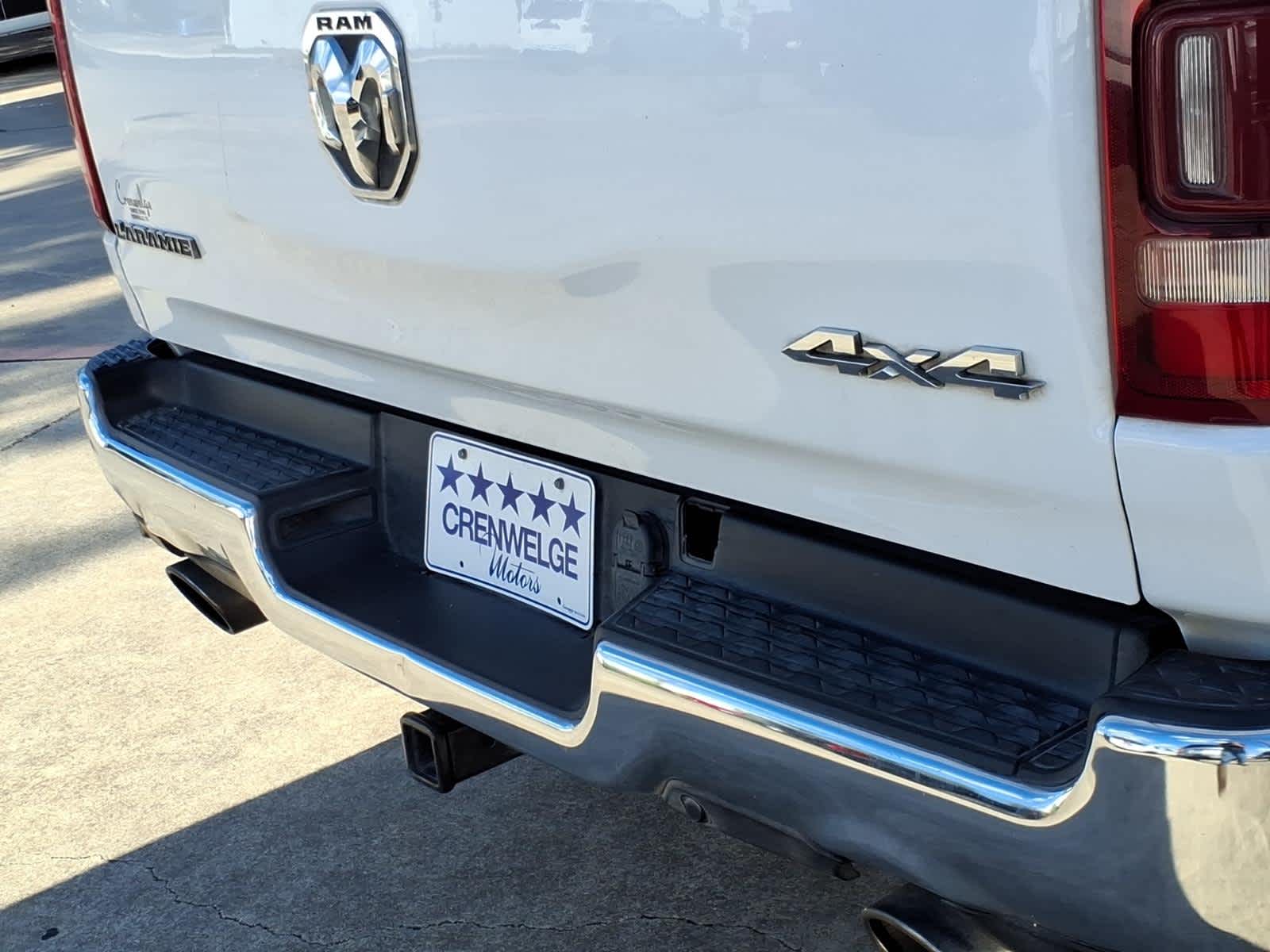2021 RAM 1500 Laramie Crew Cab 4x4 5'7" Box