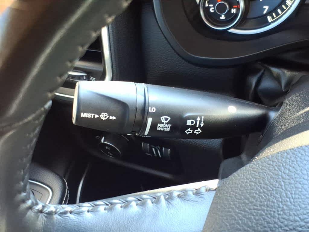 2023 RAM 1500 Laramie Crew Cab 4x4 5'7" Box