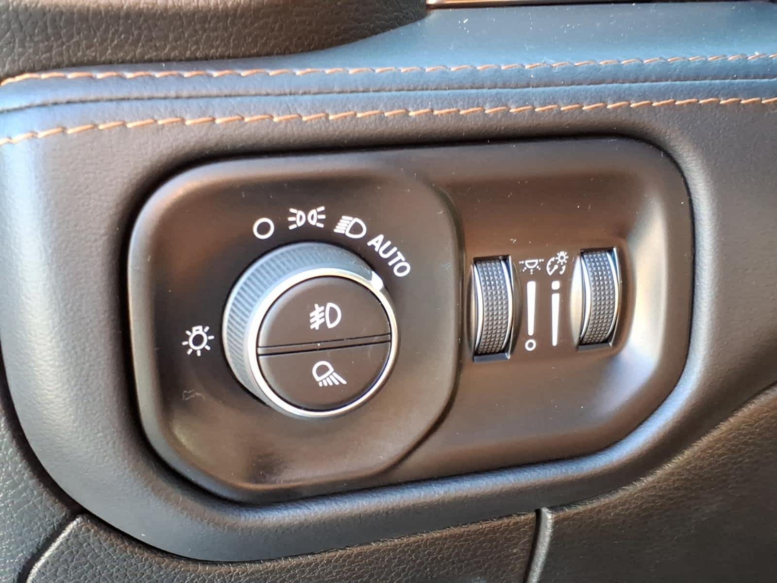 2021 RAM 1500 Limited Longhorn Crew Cab 4x4 5'7" Box