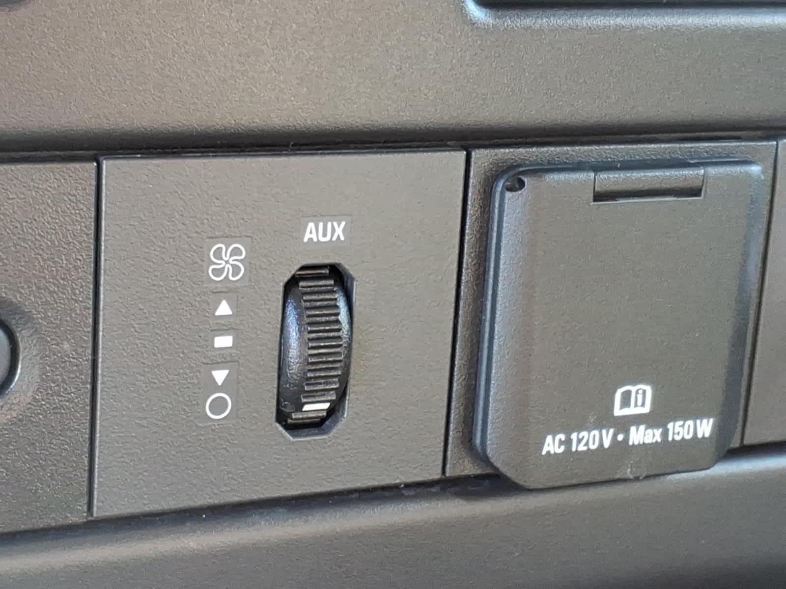 2021 Chevrolet Express Cutaway 3500 Work Van