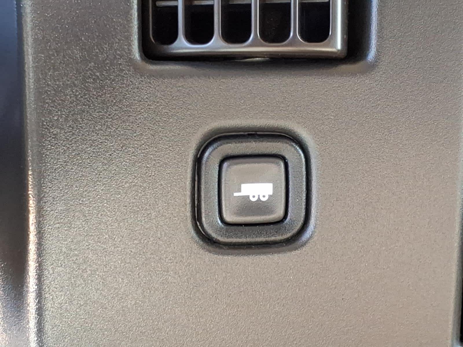 2021 Chevrolet Express Cutaway 3500 Work Van