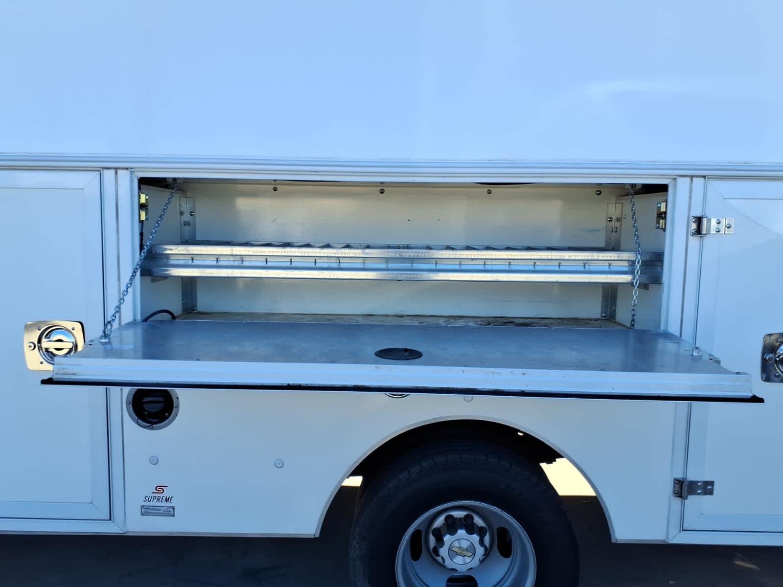 2021 Chevrolet Express Cutaway 3500 Work Van