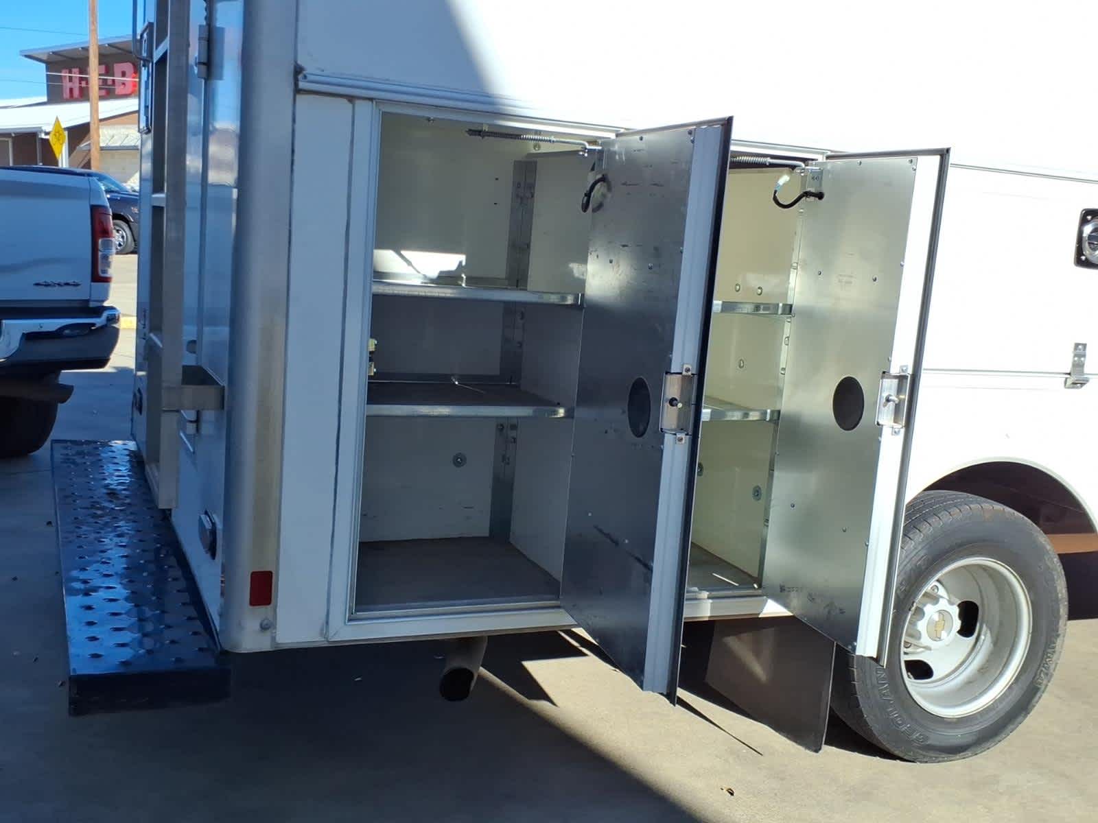 2021 Chevrolet Express Cutaway 3500 Work Van