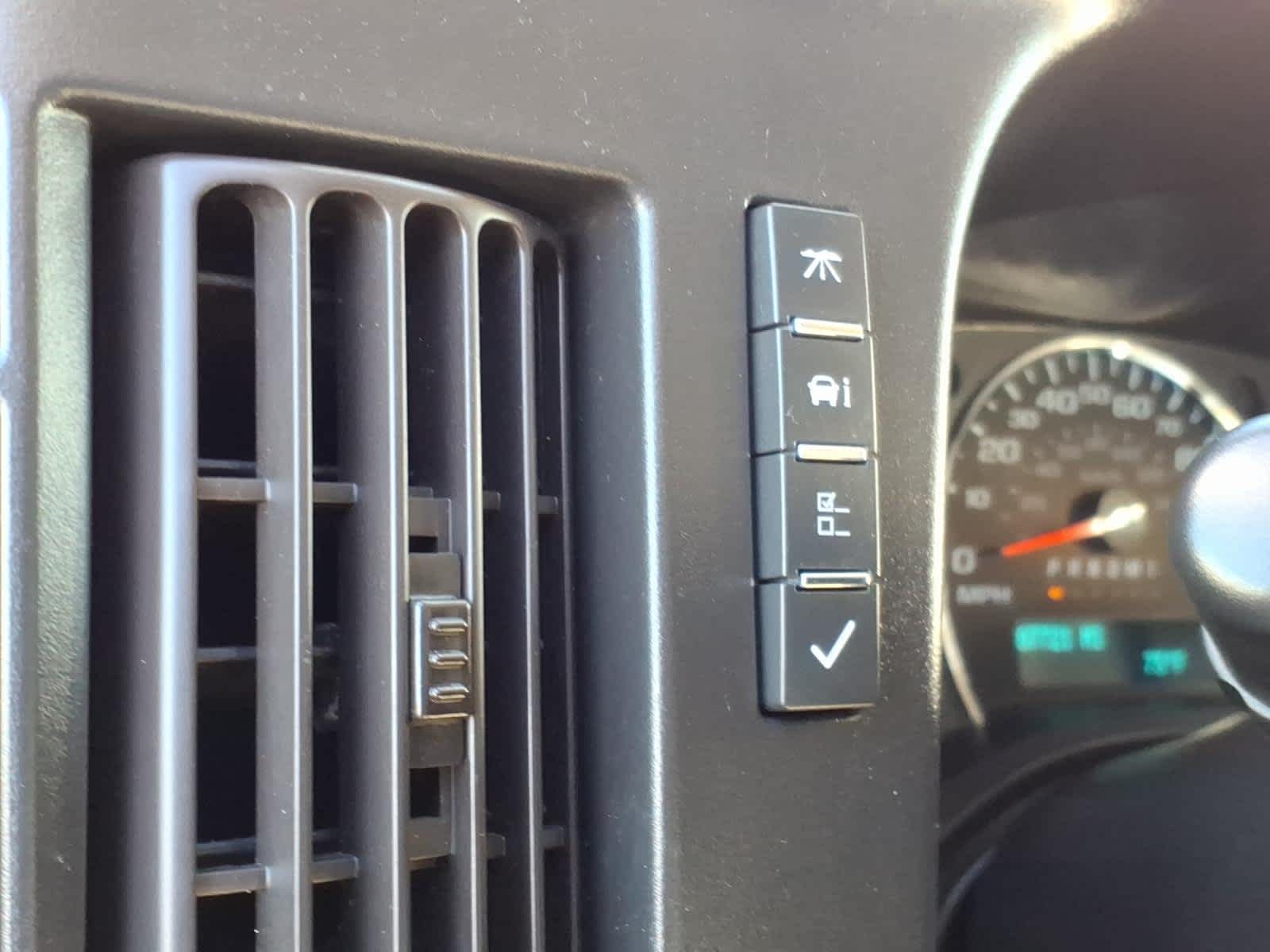 2021 Chevrolet Express Cutaway 3500 Work Van