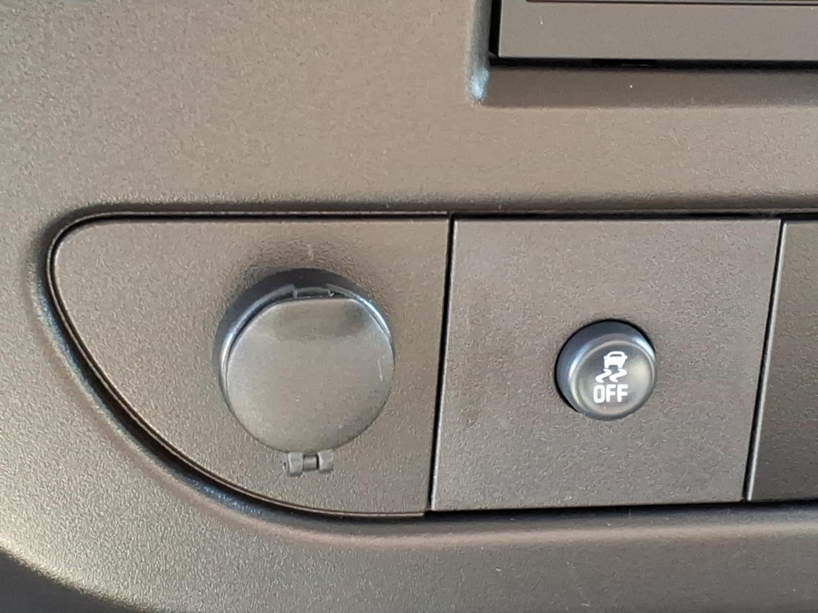 2021 Chevrolet Express Cutaway 3500 Work Van