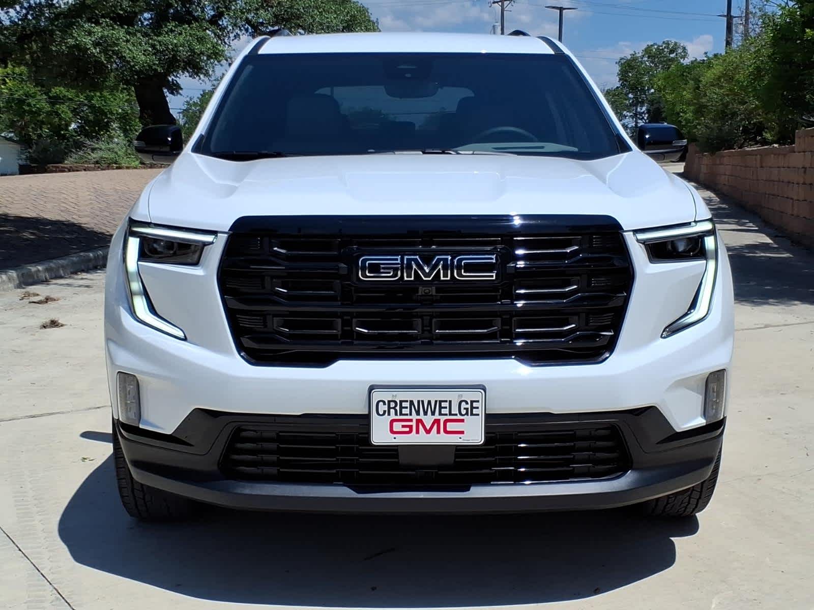 2026 GMC Acadia Elevation