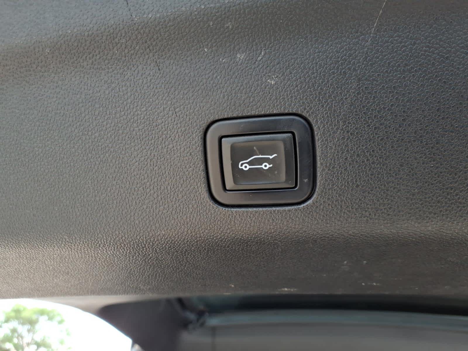 2021 GMC Yukon AT4