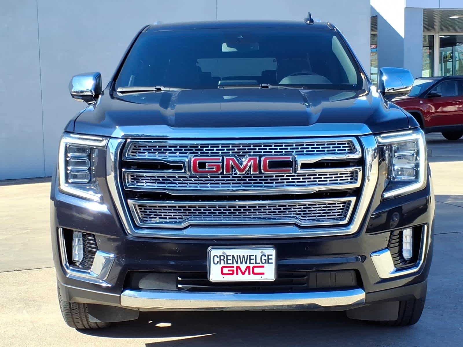 2023 GMC Yukon XL SLT