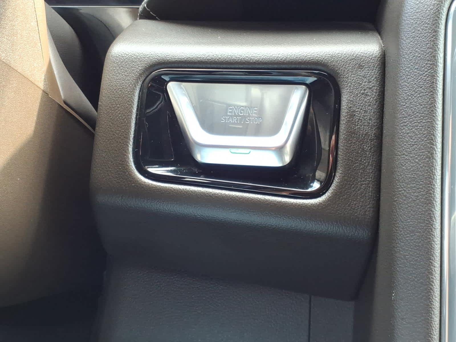 2025 GMC Yukon XL Elevation