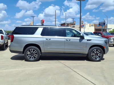 2023 GMC Yukon XL AT4