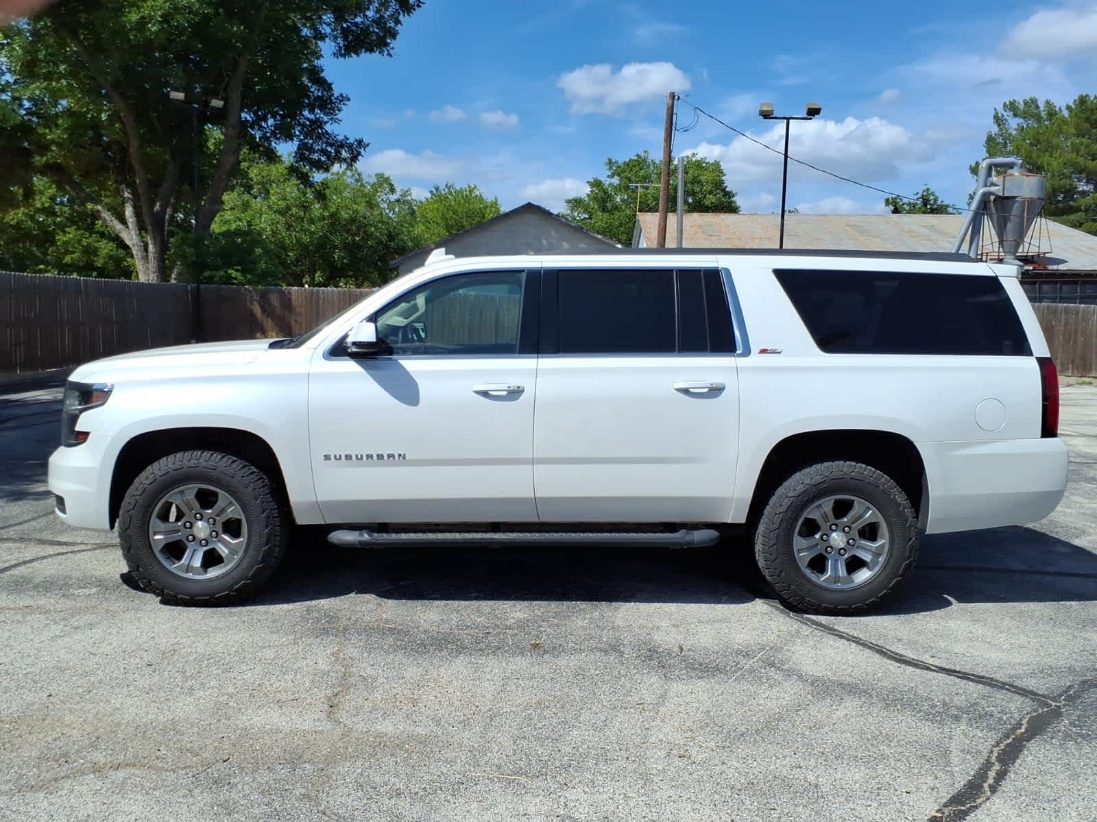 2020 Chevrolet Suburban LT