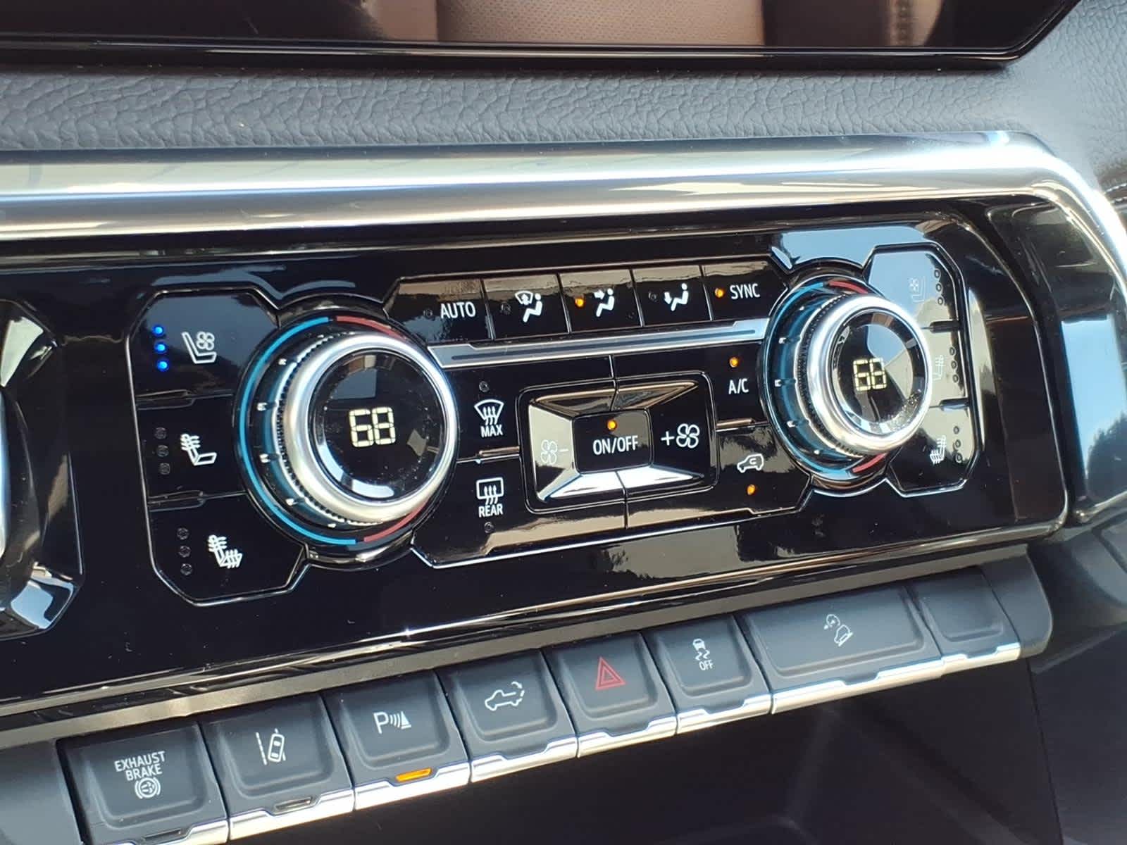 2025 GMC Sierra 2500 HD Denali