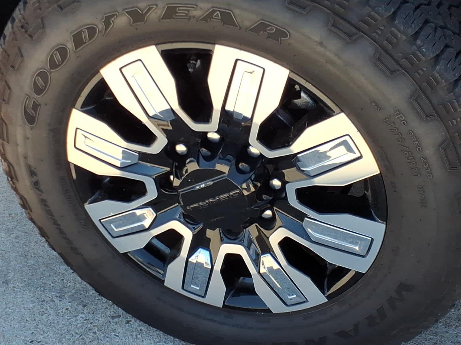 2025 GMC Sierra 2500 HD Denali