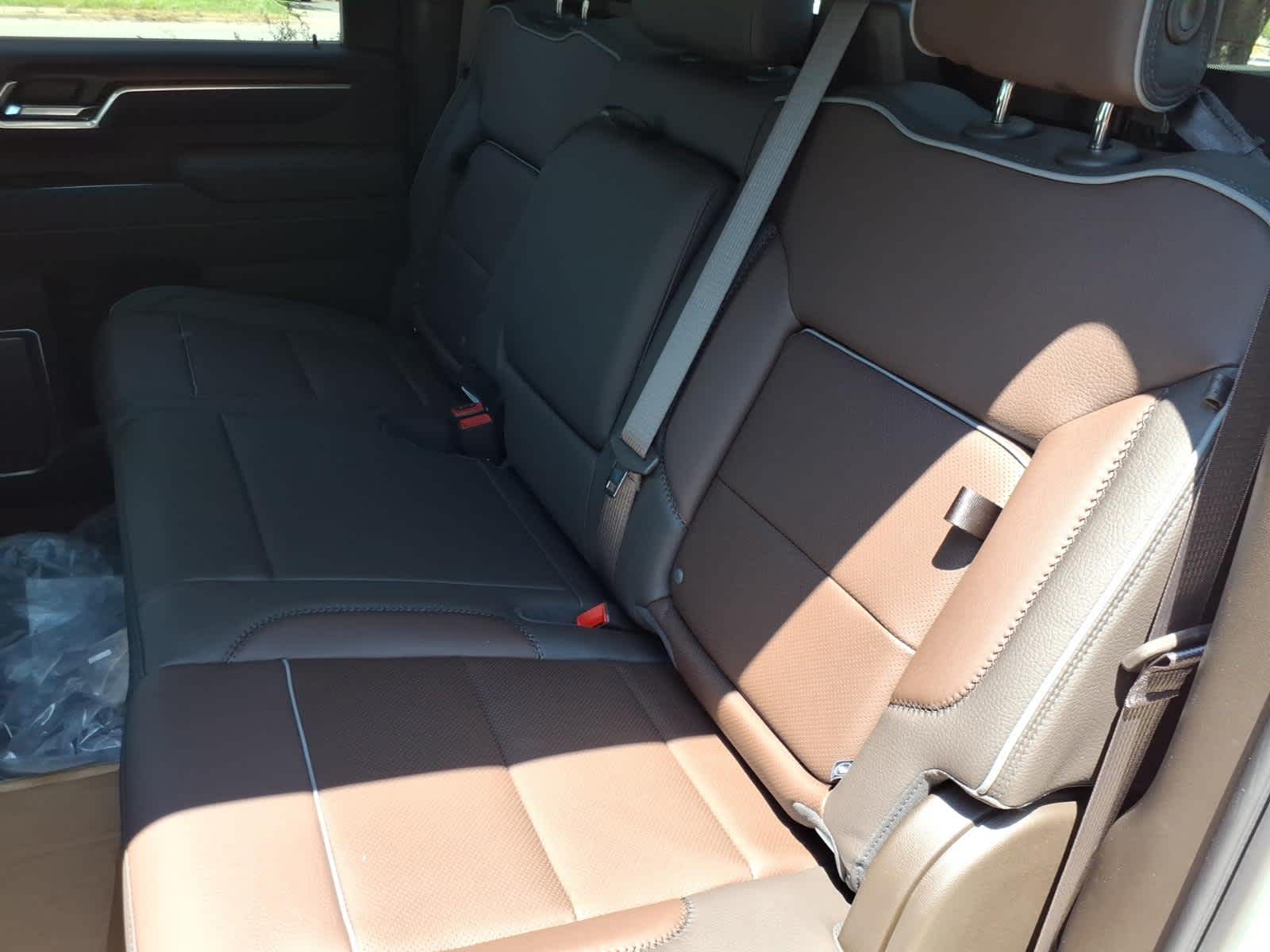 2026 GMC Sierra 3500 HD Denali DRW