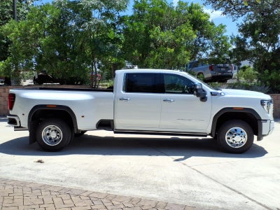 2026 GMC Sierra 3500 HD Denali DRW