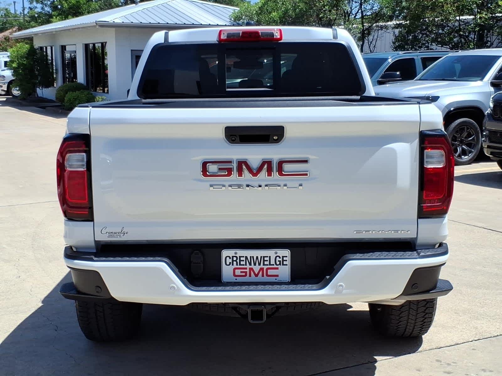 2024 GMC Canyon Denali