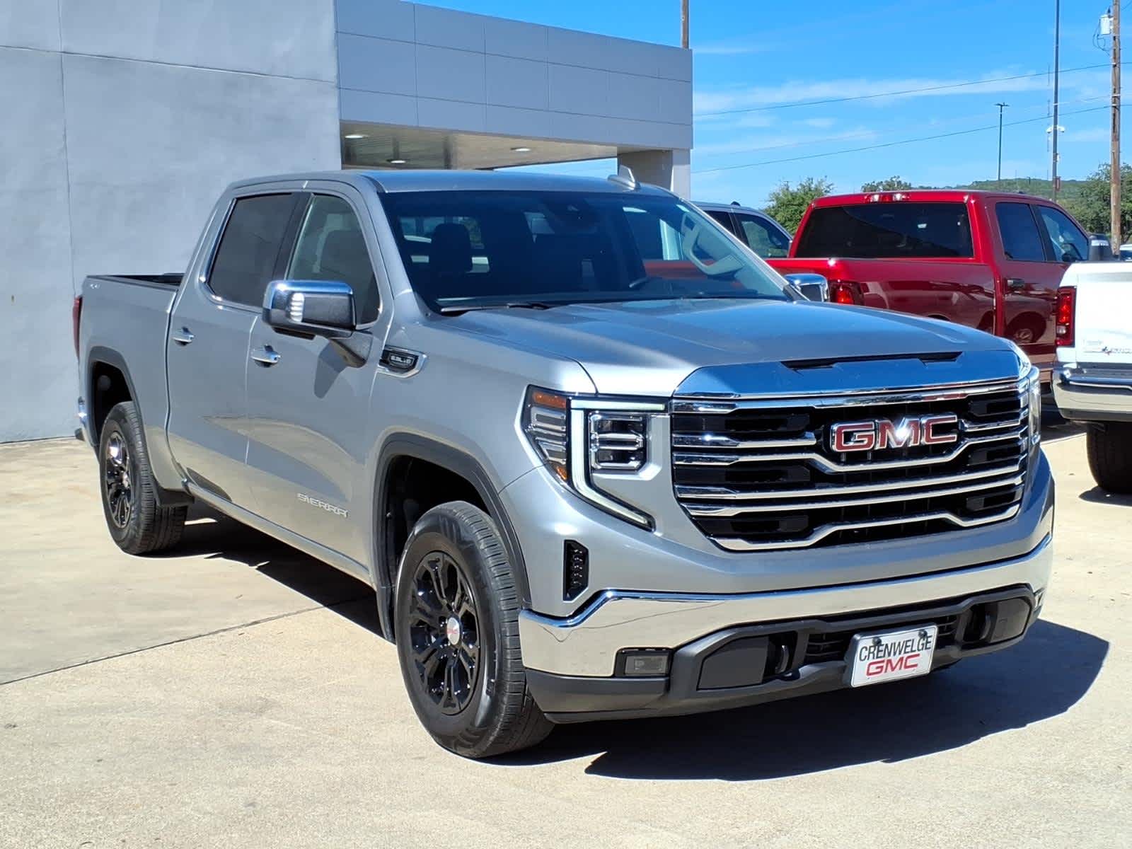 2025 GMC Sierra 1500 SLT
