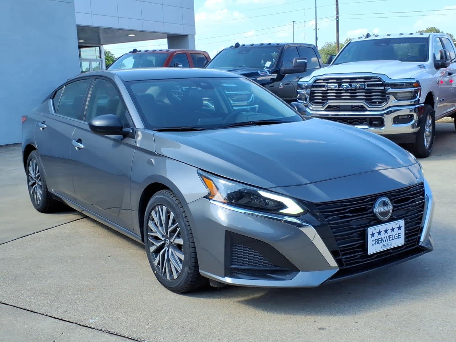 2025 Nissan Altima SV