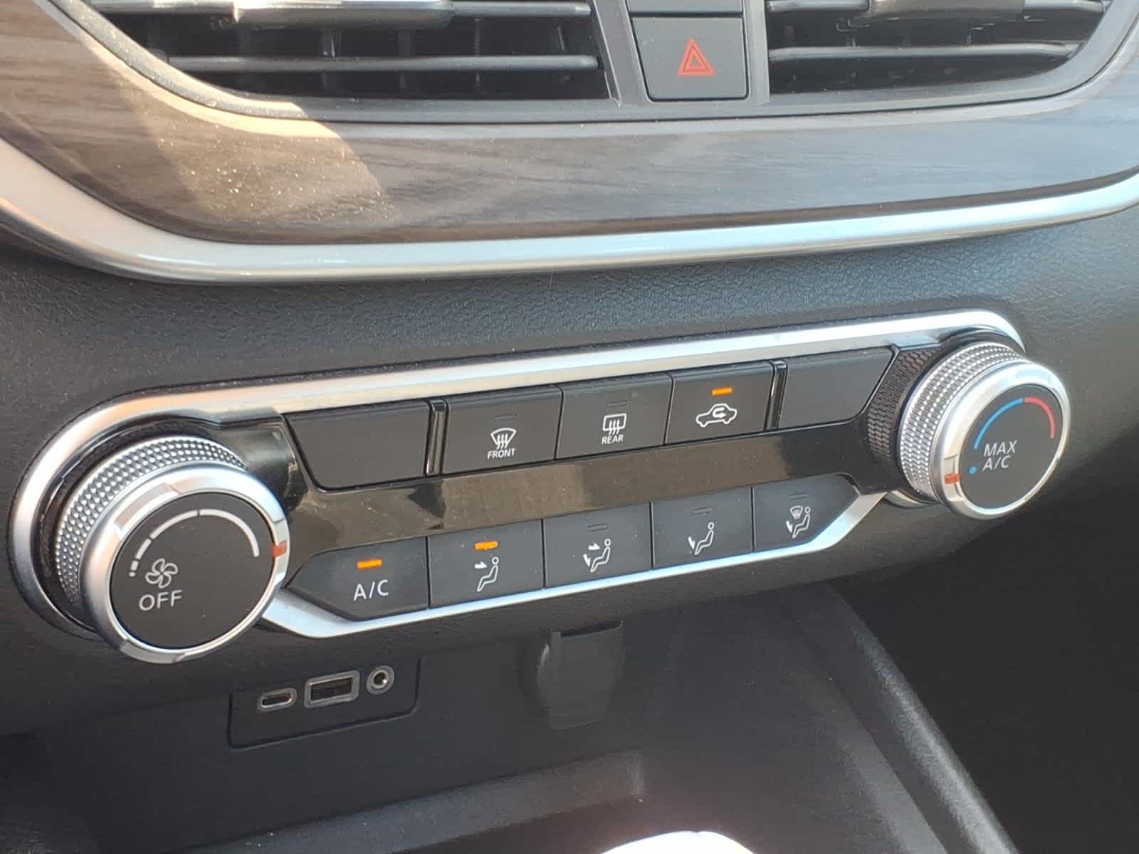 2025 Nissan Altima SV