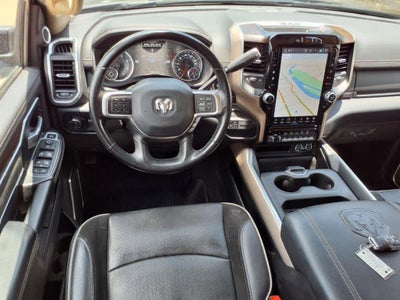 2022 RAM 3500 Laramie Crew Cab 4x4 8' Box