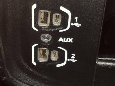 2020 RAM 2500 Tradesman Crew Cab 4X4 6'4" Box