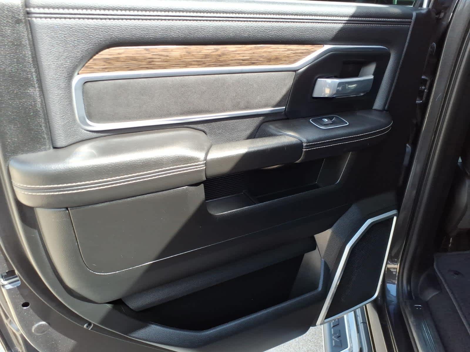 2020 RAM 2500 Laramie Mega Cab 4x4 6'4" Box
