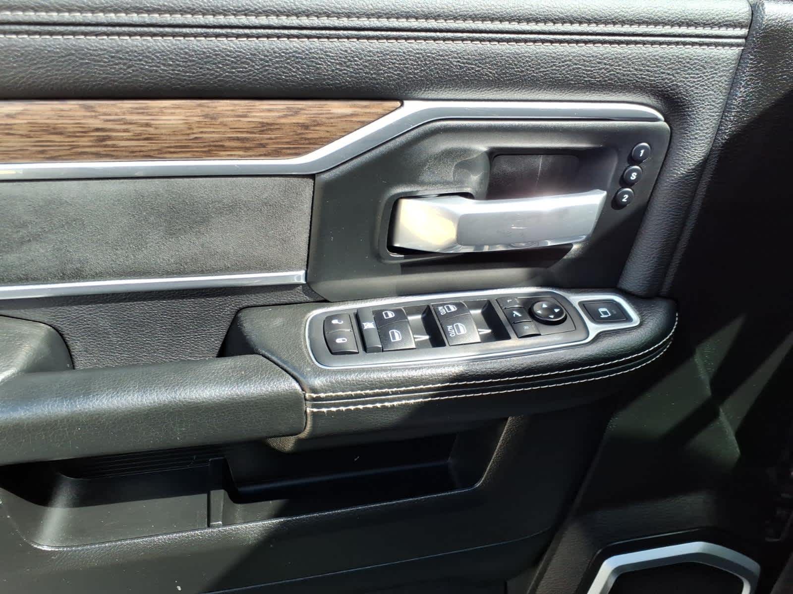 2020 RAM 2500 Laramie Mega Cab 4x4 6'4" Box