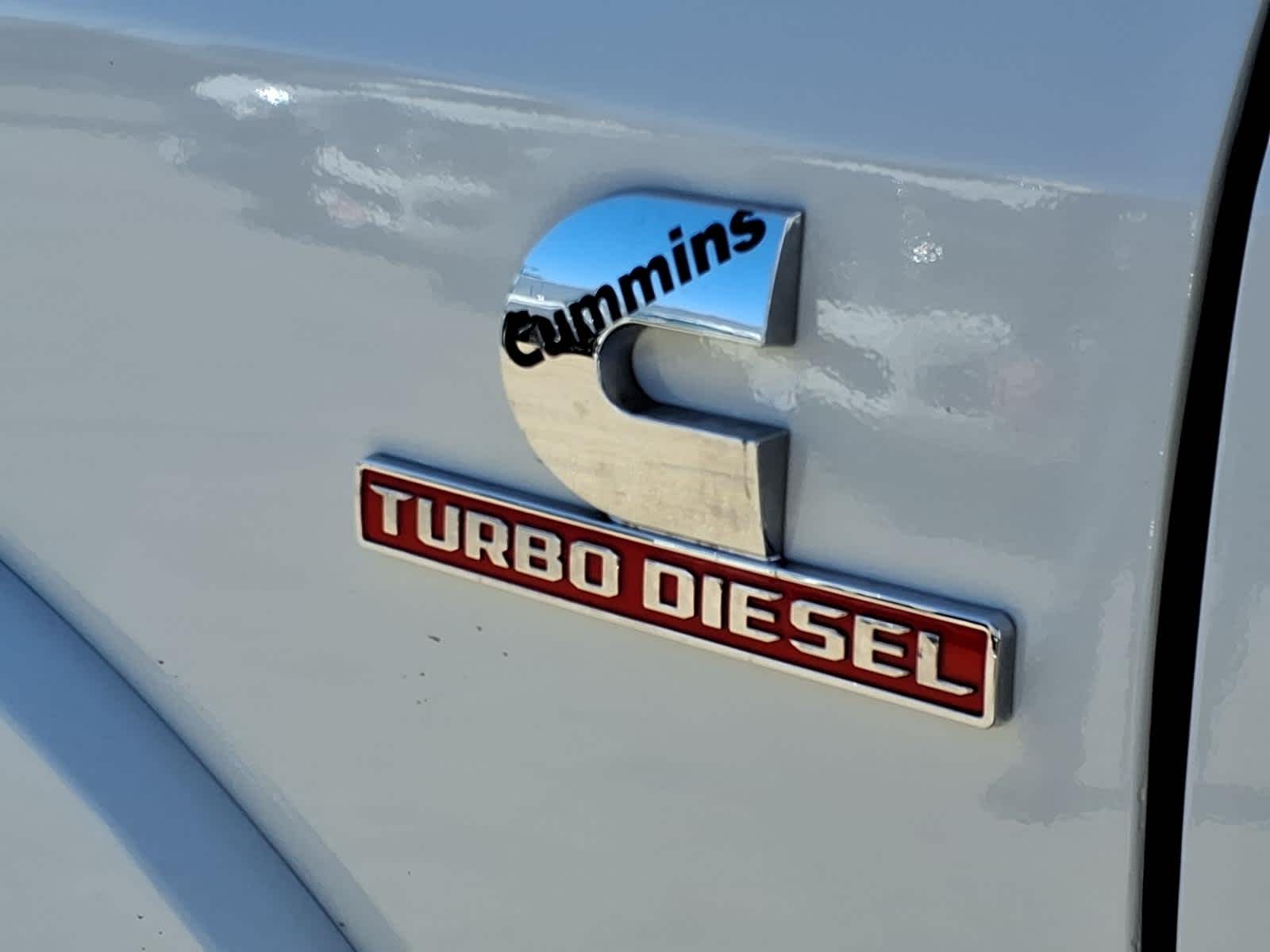 2022 RAM 2500 Limited Mega Cab 4x4 6'4" Box