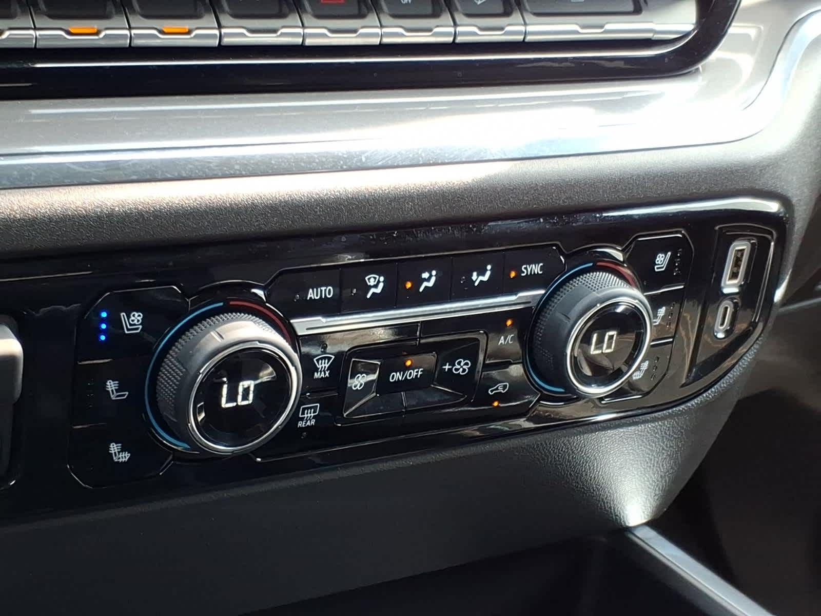 2023 Chevrolet Silverado 1500 High Country