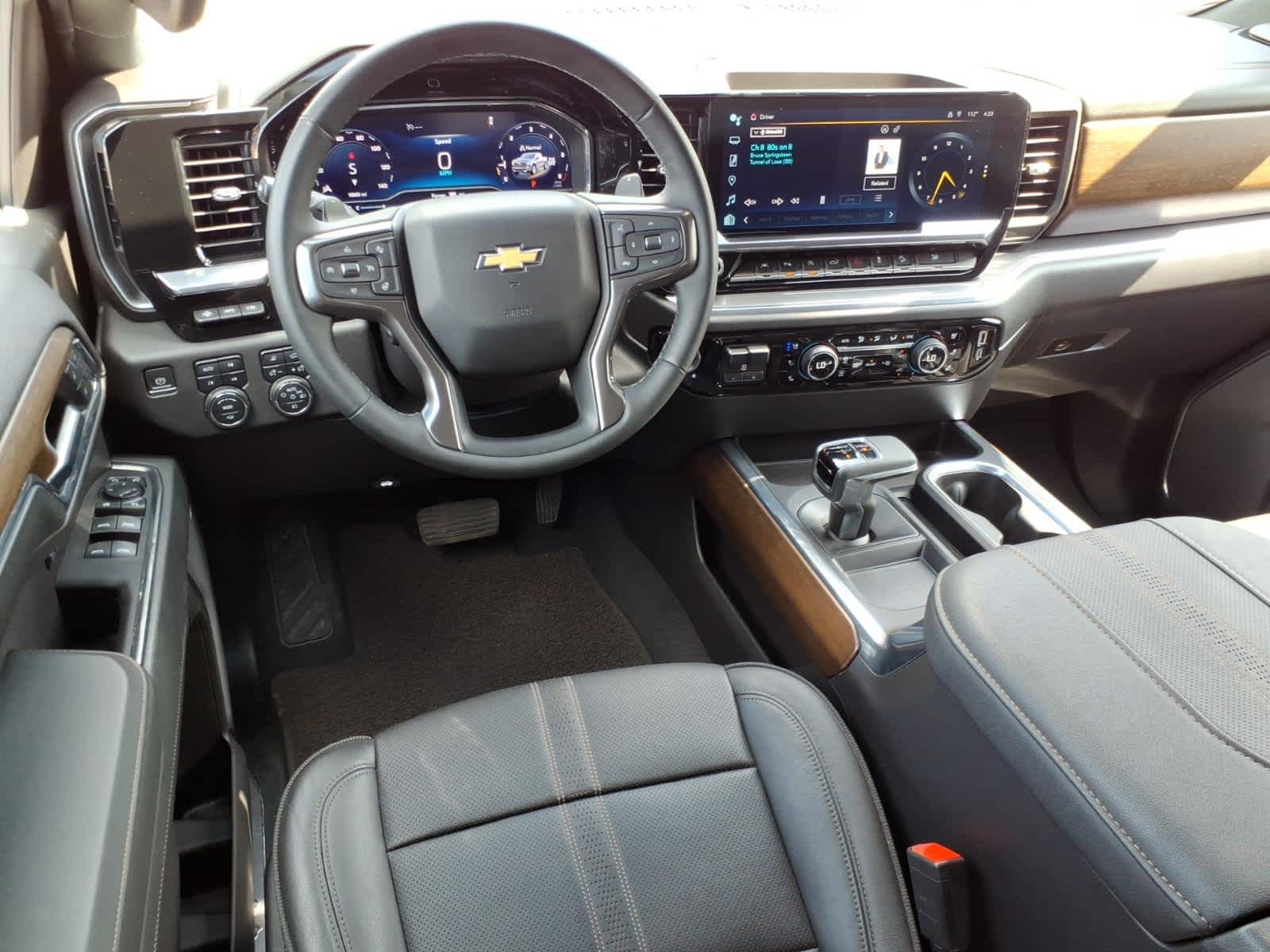 2023 Chevrolet Silverado 1500 High Country